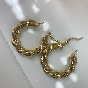 14K Gold Plated  Twisted Rope Round Hoop